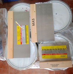 بروات معجون يد خشب مقاس 10و8و6