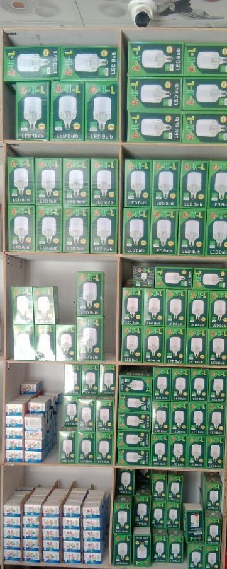 لمبات الهلال مقاسات متنوعة