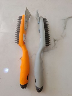 برش حديد مع المقشط